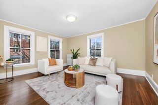 29 Sacramento St 2, Cambridge, MA 02138