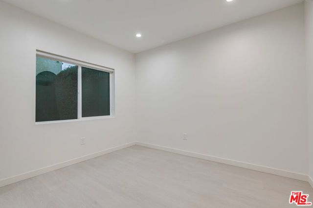 8710 N Chalmers Street, Los Angeles, CA 90035