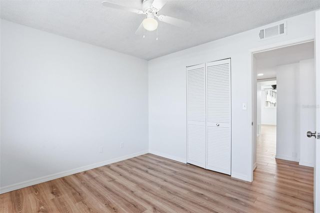 5095 BAY STREET NE 210, St Petersburg, FL 33703