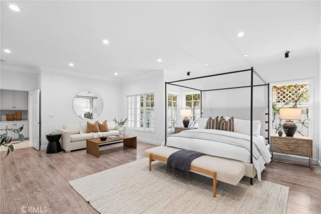 1998 Port Edward Circle, Newport Beach, CA 92660