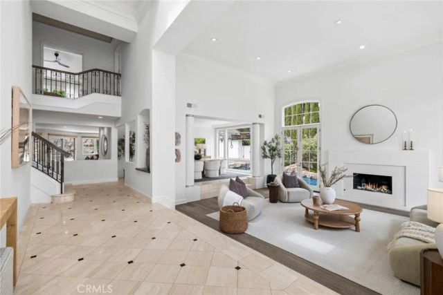 1998 Port Edward Circle, Newport Beach, CA 92660