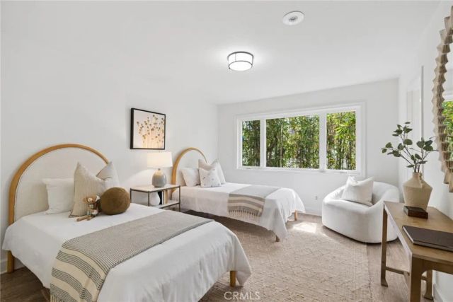 1998 Port Edward Circle, Newport Beach, CA 92660