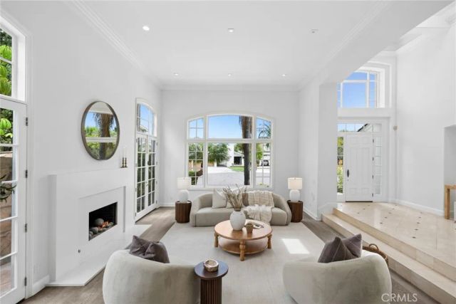 1998 Port Edward Circle, Newport Beach, CA 92660