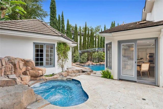 1998 Port Edward Circle, Newport Beach, CA 92660