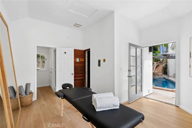 1998 Port Edward Circle, Newport Beach, CA 92660