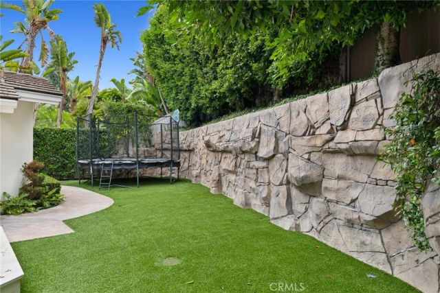 1998 Port Edward Circle, Newport Beach, CA 92660