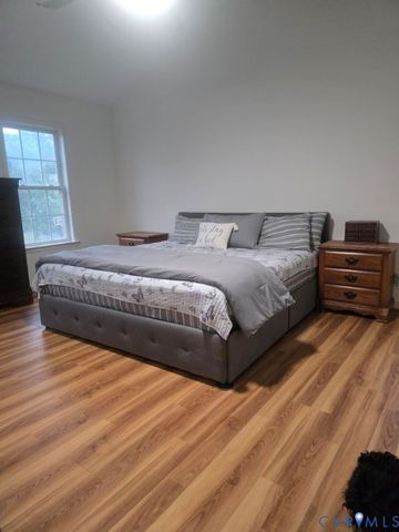 10452 Park Tree Pl, Glen Allen, VA 23060