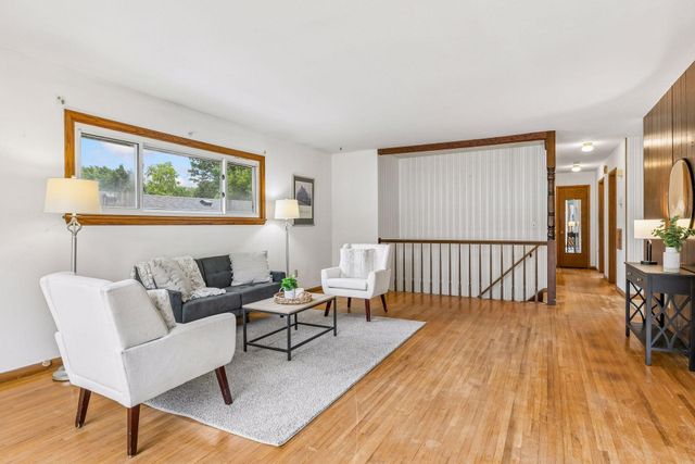 609 Mill Street, Excelsior, MN 55331