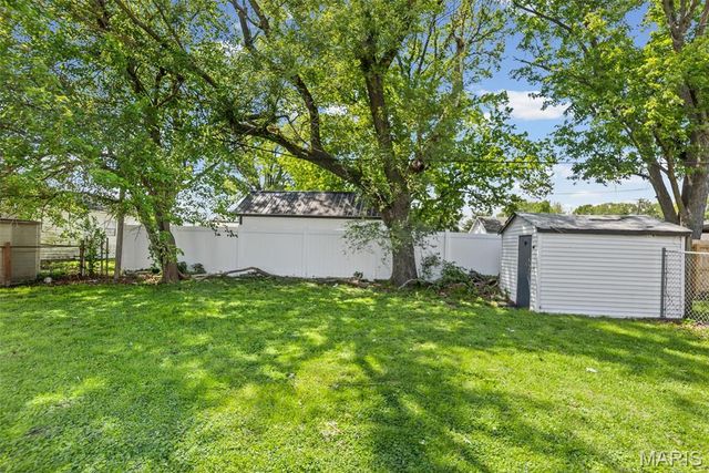570 Shellview Street, Bethalto, IL 62010