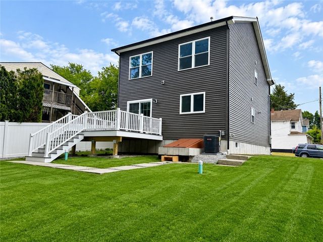 31 Tucker Street, Warwick, RI 02886