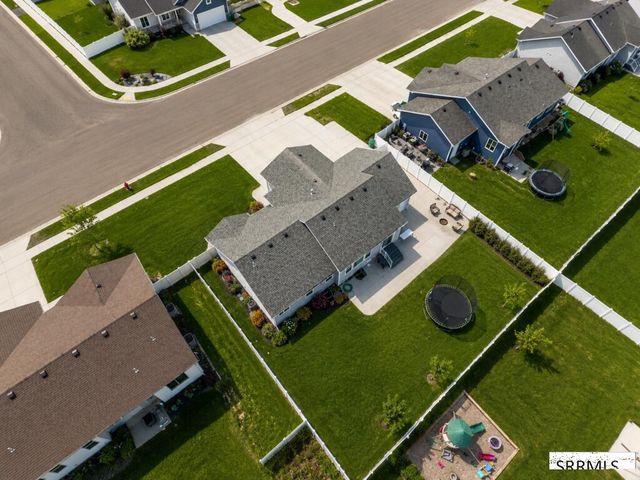 3898 N Catalina Avenue, Idaho Falls, ID 83401