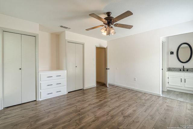 5827 Burkley Springs, San Antonio, TX 78233