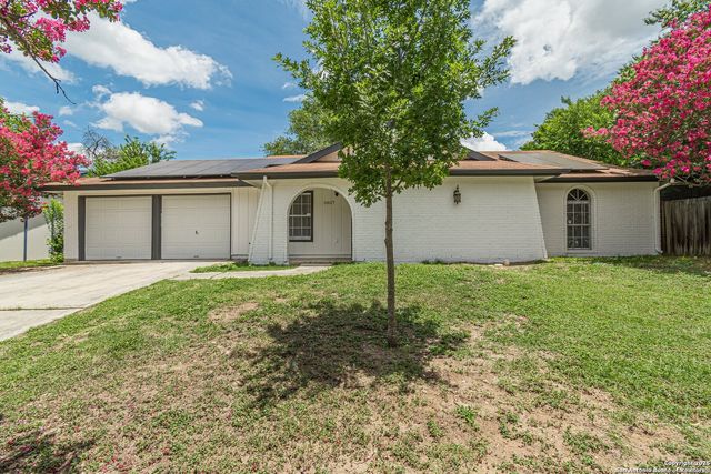 5827 Burkley Springs, San Antonio, TX 78233