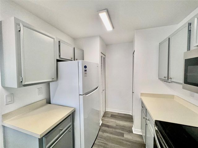 4025 ANGEL OAK COURT 203, Tampa, FL 33613