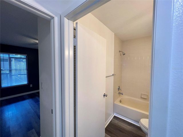 4025 ANGEL OAK COURT 203, Tampa, FL 33613