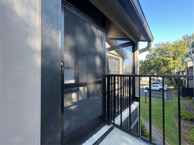 4025 ANGEL OAK COURT 203, Tampa, FL 33613