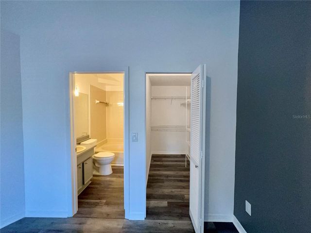 4025 ANGEL OAK COURT 203, Tampa, FL 33613