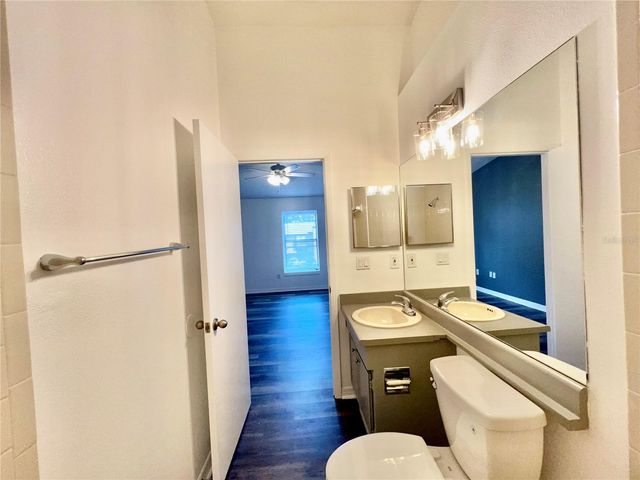 4025 ANGEL OAK COURT 203, Tampa, FL 33613