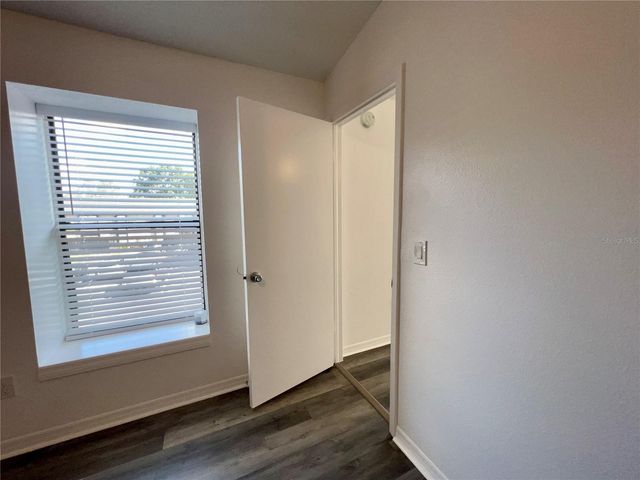 4025 ANGEL OAK COURT 203, Tampa, FL 33613