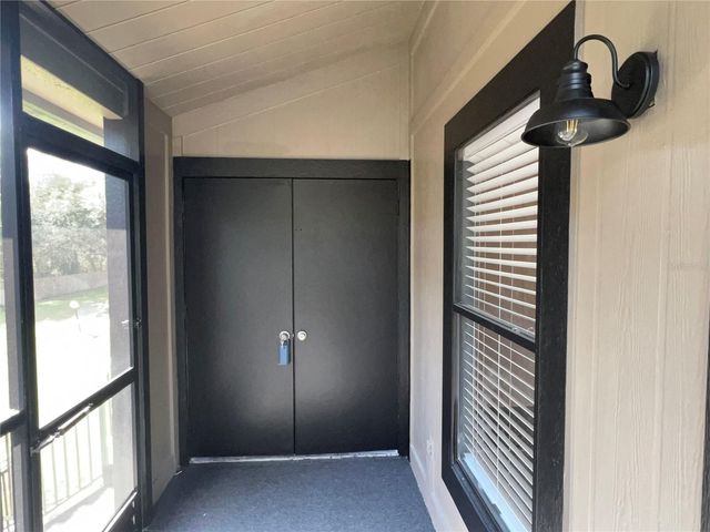 4025 ANGEL OAK COURT 203, Tampa, FL 33613