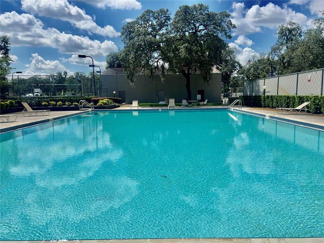 4025 ANGEL OAK COURT 203, Tampa, FL 33613