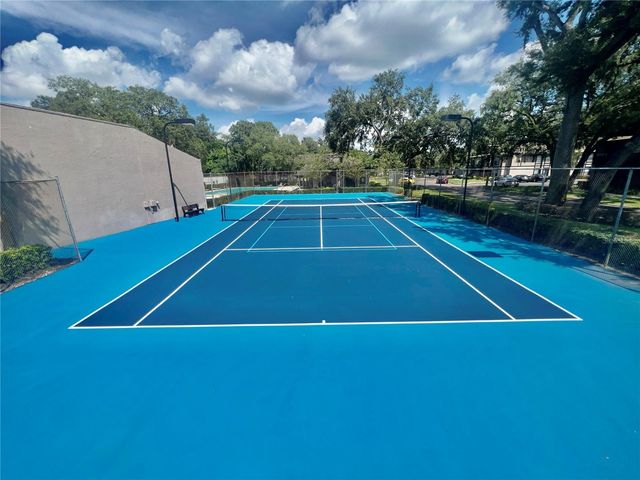 4025 ANGEL OAK COURT 203, Tampa, FL 33613