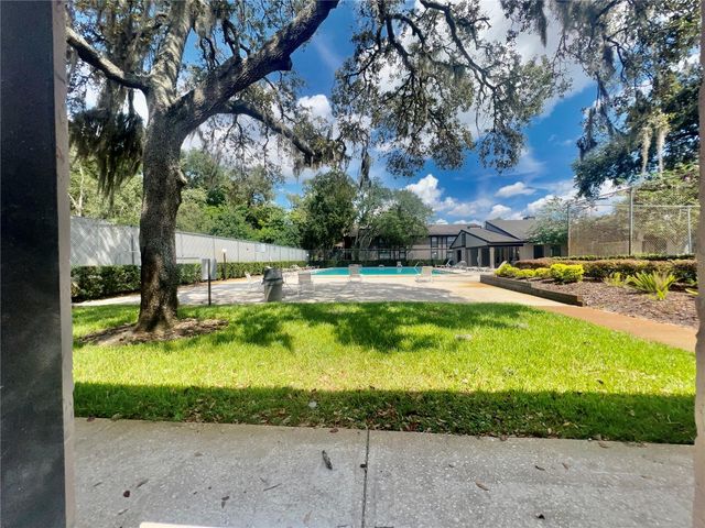 4025 ANGEL OAK COURT 203, Tampa, FL 33613