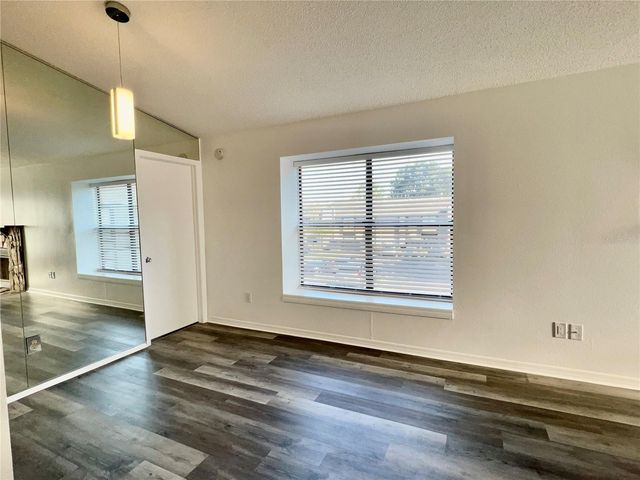 4025 ANGEL OAK COURT 203, Tampa, FL 33613
