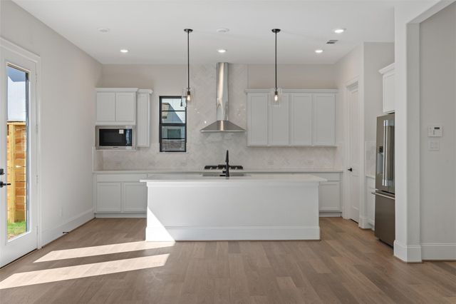 3243 Royal Oaks Hollow Lane, Houston, TX 77082