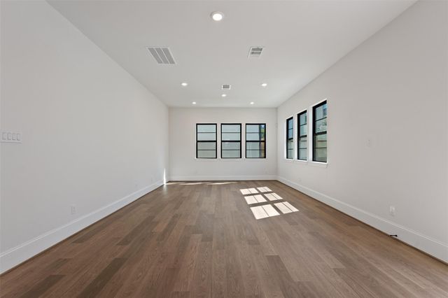 3243 Royal Oaks Hollow Lane, Houston, TX 77082