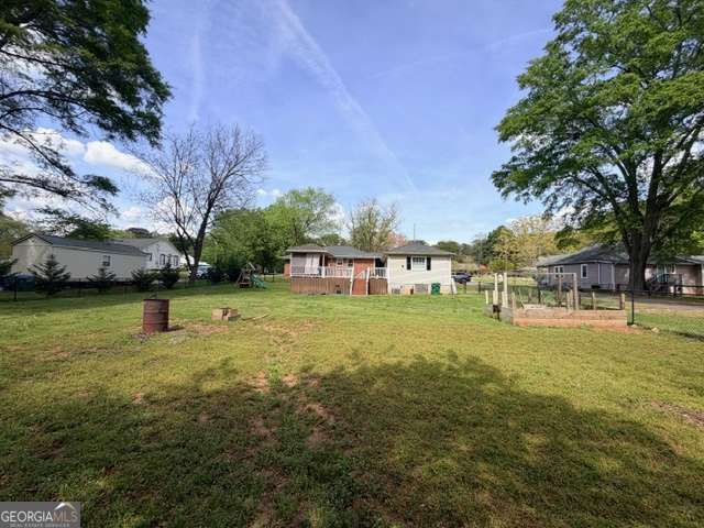 2025 Broad Street, Statham, GA 30666