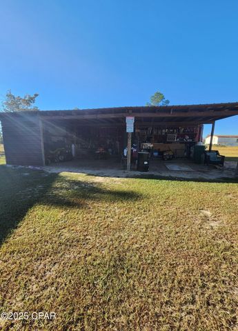 425 Coralvine Drive, Chipley, FL 32428