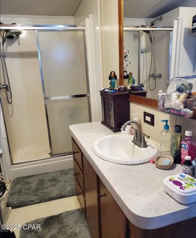 425 Coralvine Drive, Chipley, FL 32428