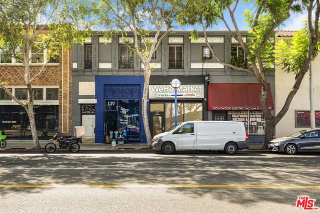 7916 Santa Monica Boulevard, West Hollywood, CA 90046