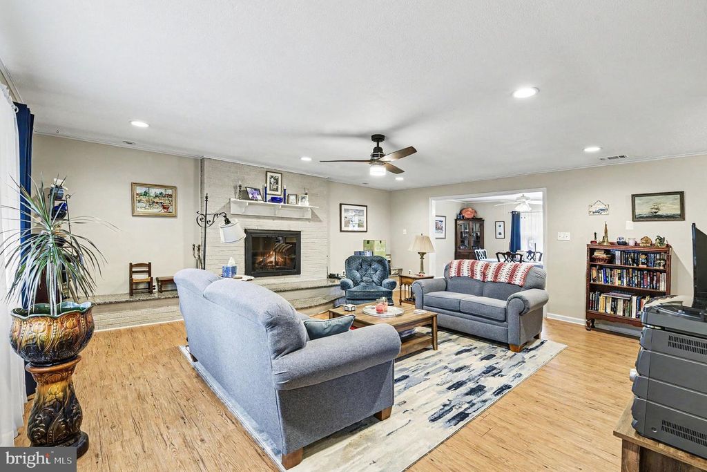 Image 4 of property listing at 52 ARDEN RD, North East, MD 21901