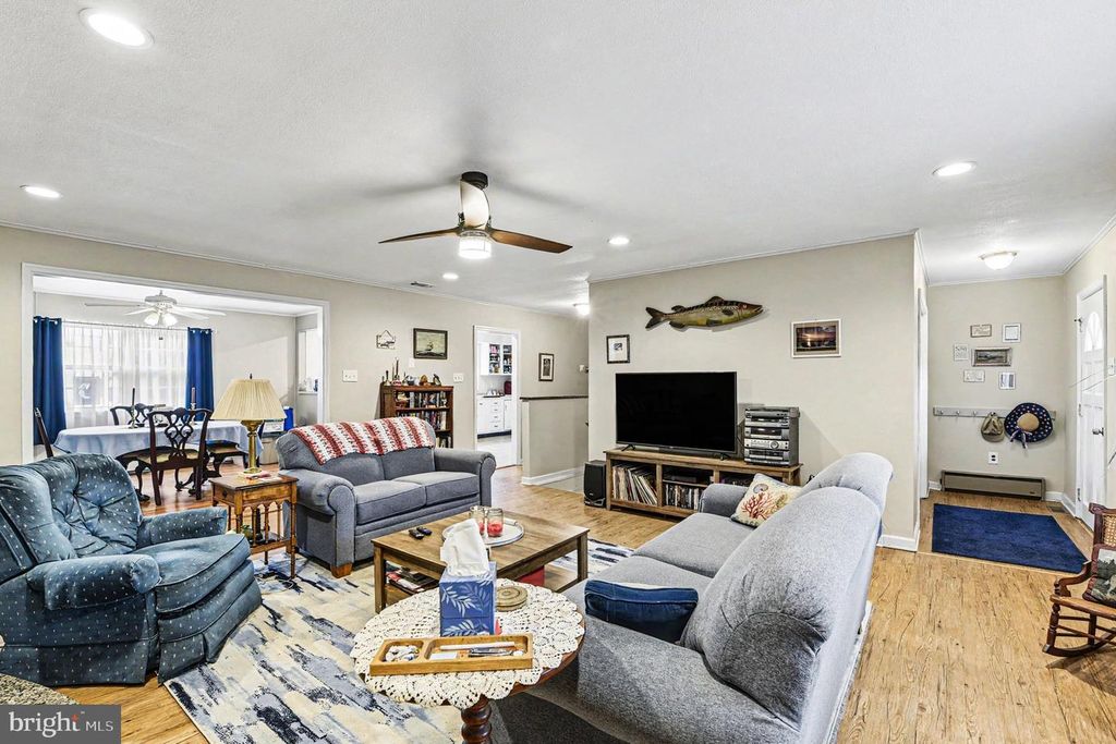 Image 5 of property listing at 52 ARDEN RD, North East, MD 21901