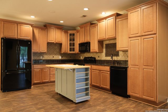 23 Jackson, San Antonio, TX 78230