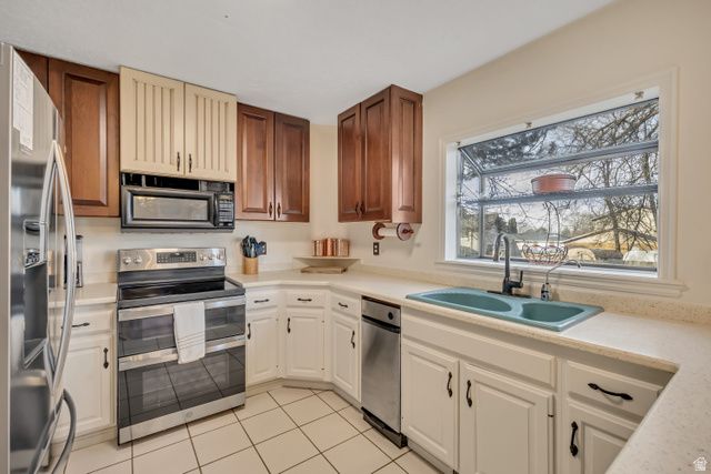 1789 N STAYNER DR, Farmington, UT 84025