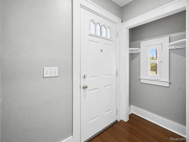 4031 Pasadena Street, Detroit, MI 48238