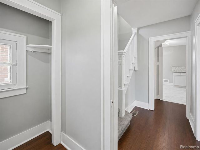 4031 Pasadena Street, Detroit, MI 48238
