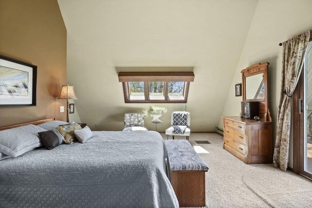 6421 Woodland Trail, Dane, WI 53529