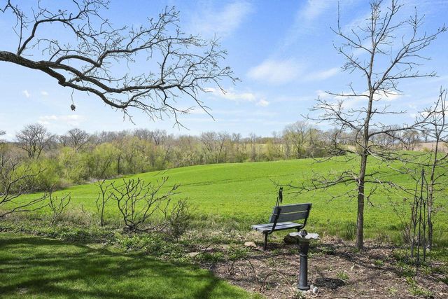 6421 Woodland Trail, Dane, WI 53529