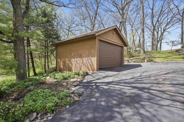 6421 Woodland Trail, Dane, WI 53529