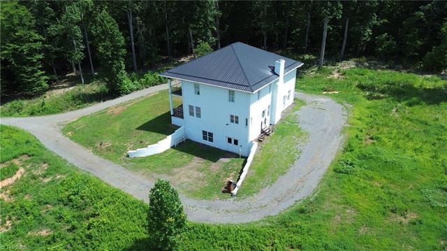 2421 Harvel School Road, Yadkinville, NC 27055