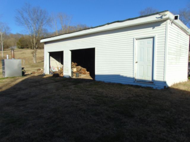 3547 Coffey Branch Rd, Cornersville, TN 37047