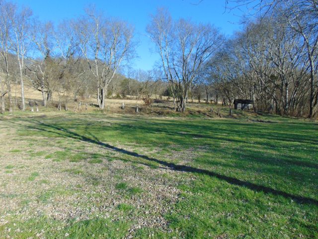 3547 Coffey Branch Rd, Cornersville, TN 37047