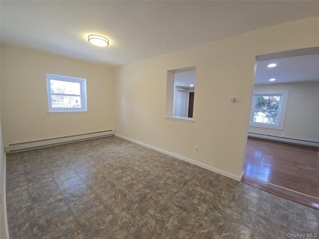 91 Holloran Road, New Windsor, NY 12553