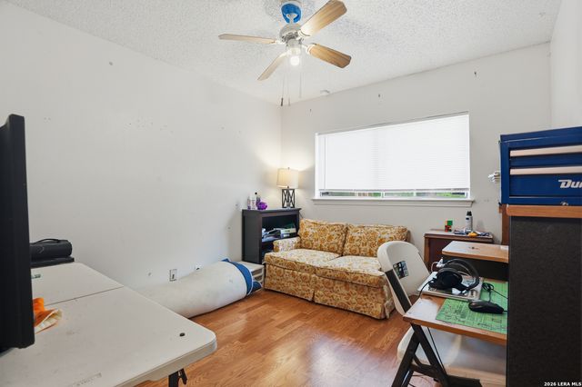 8322 Timber Glen, San Antonio, TX 78250