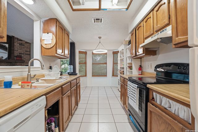 8322 Timber Glen, San Antonio, TX 78250