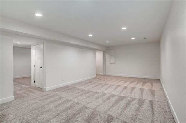 7370 N Lamar Avenue, Kansas City, MO 64152